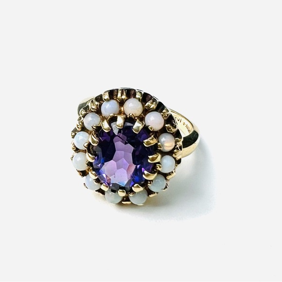 Estate Jewelry - Vintage Amethyst and Seed Opal 10k Gold Ring Size 5.5/6 Estate Hallmarked